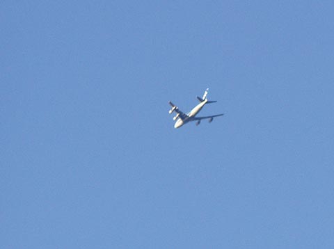 10P2220092w.jpg(5919 byte)