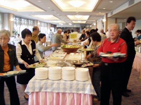 8P2230113w.jpg(36005 byte)