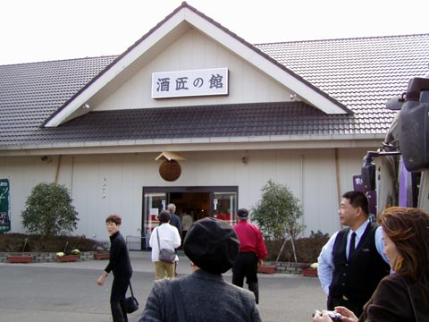 16P2230130_w.jpg(36697 byte)