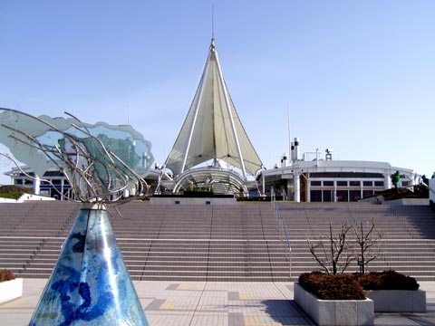 7P2230191_w.jpg(32851 byte)