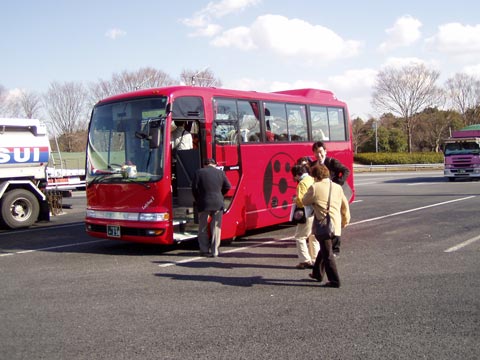 7P2210031w.jpg(38185 byte)