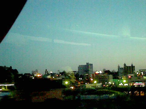 10Image-89_w.jpg(24705 byte)