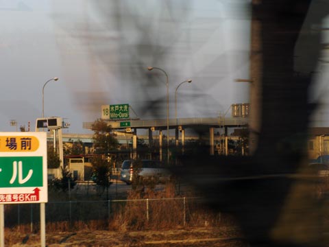 1P2210120w.jpg(22857 byte)
